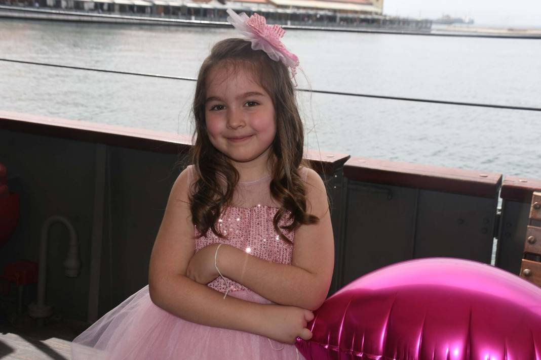 TCG Nusret Müze Gemisi’ne ziyaretçi akını - Resim: 20